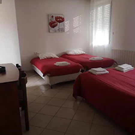 Castel D'olmes Szálloda