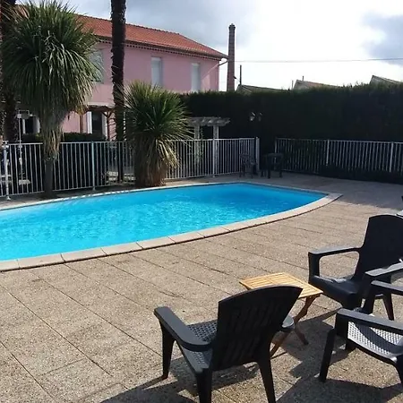 Hotel Castel D'olmes Tabre