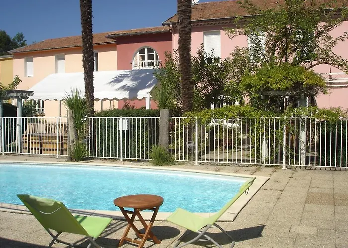 Hotel Castel D'olmes 2*